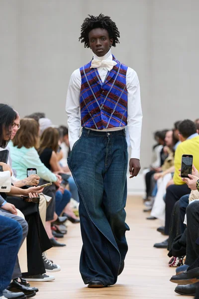 Look 20